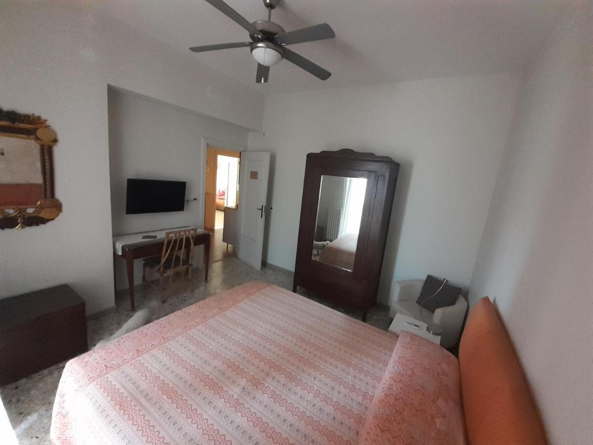 باري Chez Gle B&B المظهر الخارجي الصورة
